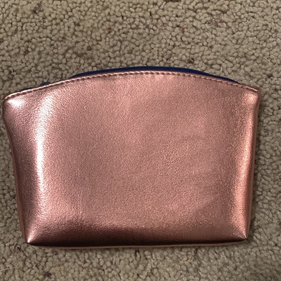🌸2 for $12 March Ipsy bag with original makeup - Picture 2 of 7